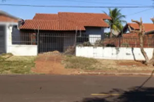 Casa no Jardim Climax (foto 1 de 9)