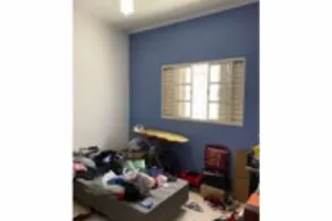 Casa no Jd. Res. Deolinda Guerra (foto 14 de 27)
