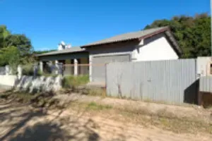 Casa no Águas Claras (foto 1 de 11)