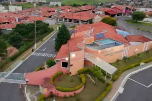 Casa no Bairro da Colônia (foto 6 de 6)