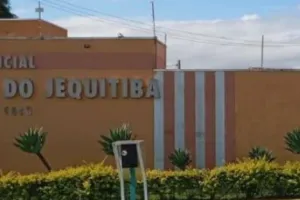 Casa no Bairro da Colônia (foto 5 de 6)