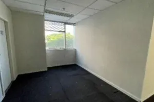 Comercial no Vila Cordeiro (foto 13 de 18)