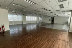 Comercial no Vila Cordeiro (foto 15 de 21)