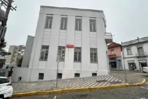 Comercial no Centro em Garibaldi/RS — foto 1