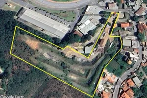 Terreno no Pau Pombo (foto 1 de 1)