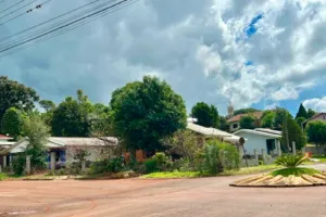 Casa no Loteamento Ipuaçu (foto 2 de 4)