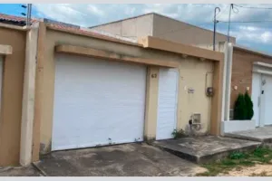 Casa no Raimundo Mesquita Sobrinho (foto 1 de 5)