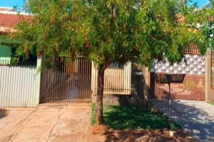 Casa no Residencial Bela Vista em Engenheiro Beltrão/PR — foto 1