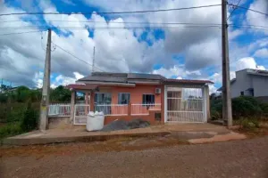 Casa no Loteamento Céu Azul (foto 2 de 6)