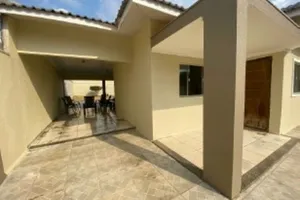 Casa no Parque Universitário (foto 3 de 20)